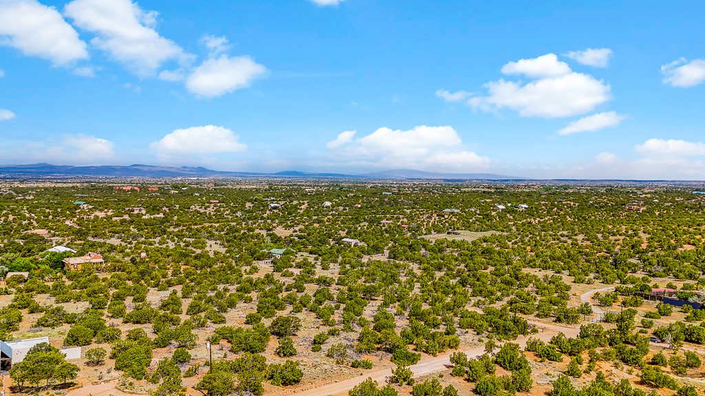 Camino Del Sol, Santa Fe, New Mexico image 20