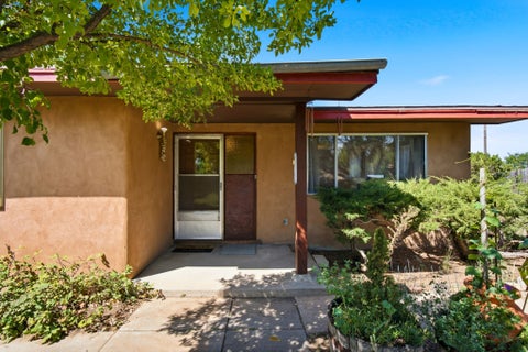 Homes For Sale - 2952 S Richards Avenue<br/> Santa Fe County, Santa Fe, NM 87507