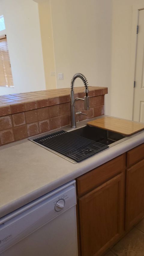 Tiny photo for 8 BAJADA PL Pl, Santa Fe, NM 87508 (MLS # 202600871)