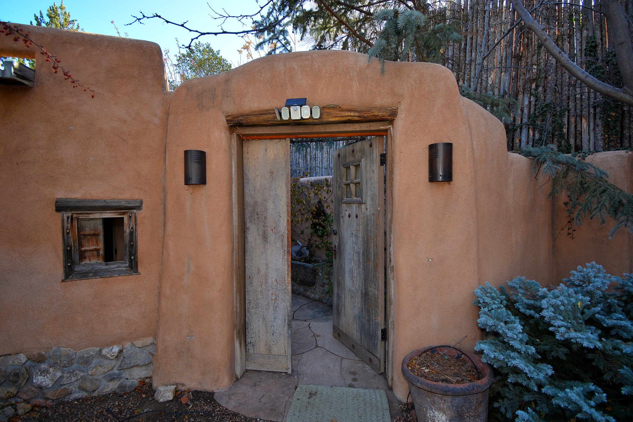 509 Johnson Lane, Santa Fe, New Mexico image 2