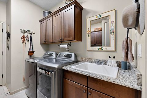 Tiny photo for 56 Via Punto Nuevo, Santa Fe, NM 87508 (MLS # 202504833)