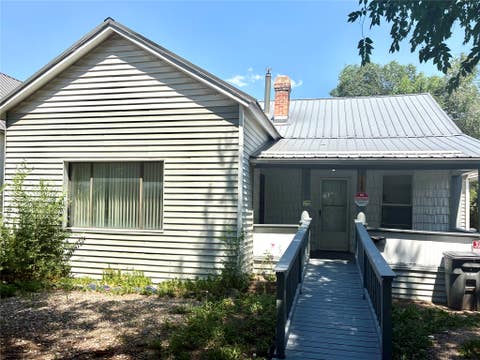 Homes For Sale - 706 Lincoln Avenue<br/> Las Vegas, NM 87701