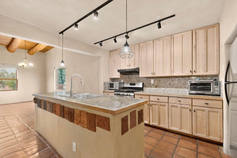 Tiny photo for 6 Enebro Place, Santa Fe, NM 87508 (MLS # 202603539)