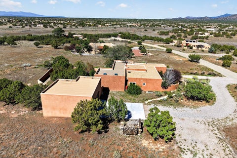 Tiny photo for 6 Enebro Place, Santa Fe, NM 87508 (MLS # 202603539)