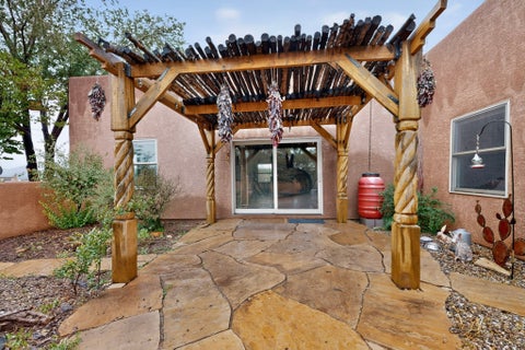 Tiny photo for 6 Enebro Place, Santa Fe, NM 87508 (MLS # 202603539)