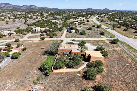 Tiny photo for 6 Enebro Place, Santa Fe, NM 87508 (MLS # 202603539)