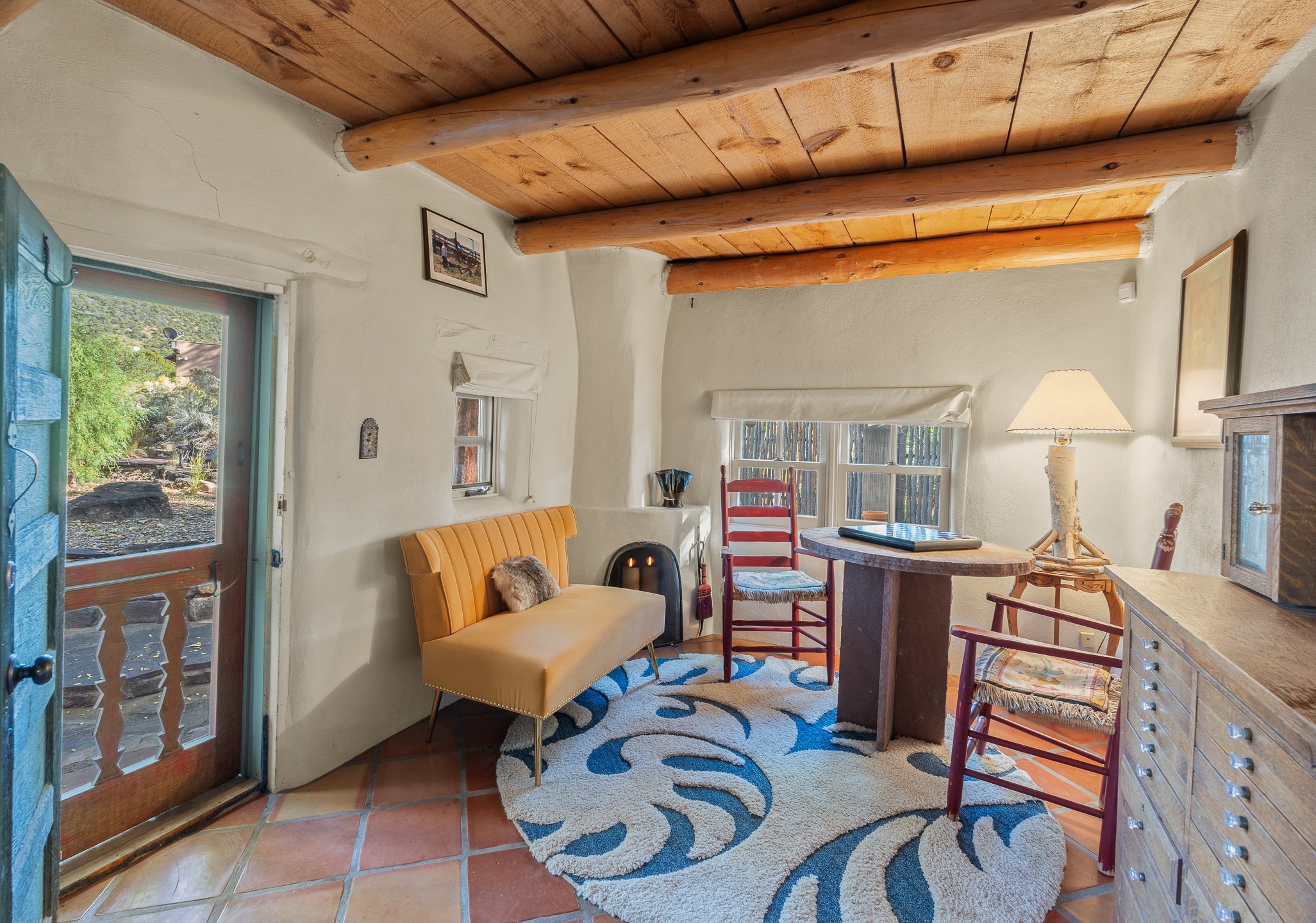 Taos, New Mexico 87571, United States, 4 Bedrooms Bedrooms, ,5 BathroomsBathrooms,Residential,Active,228350