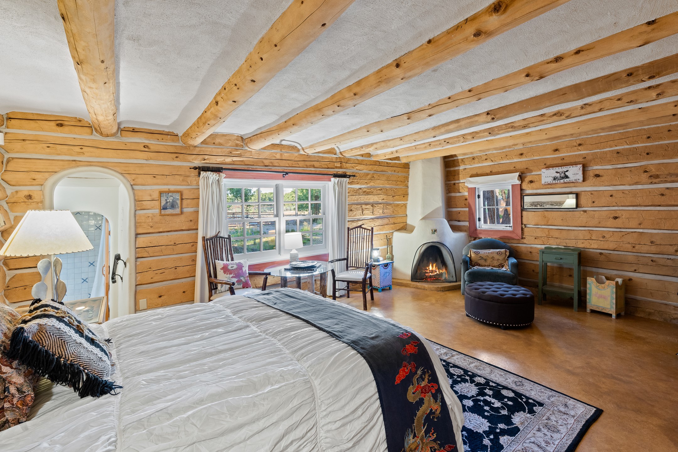 Taos, New Mexico 87571, United States, 4 Bedrooms Bedrooms, ,5 BathroomsBathrooms,Residential,Active,228350