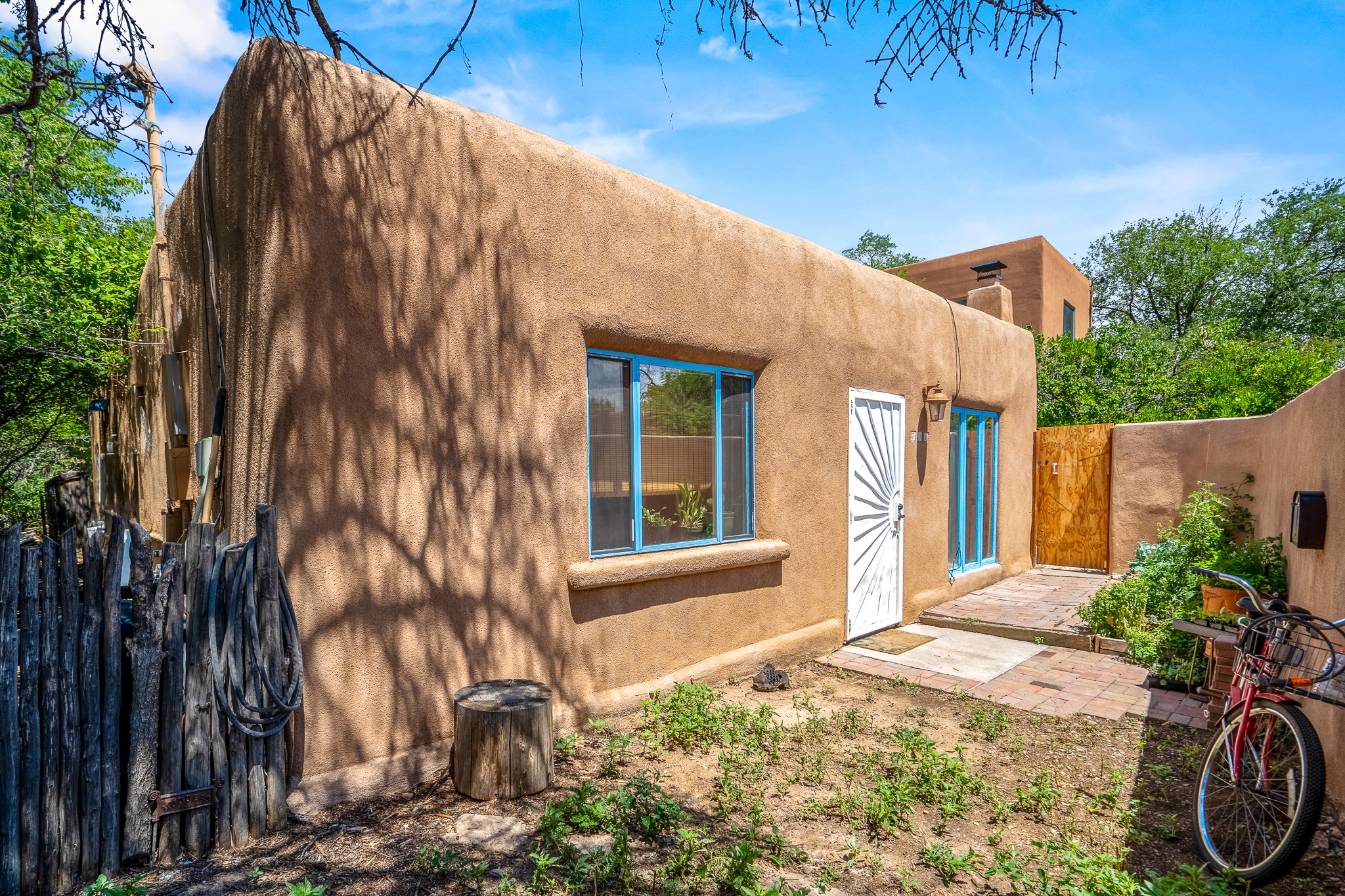 731 Montez Place, Santa Fe, New Mexico image 2