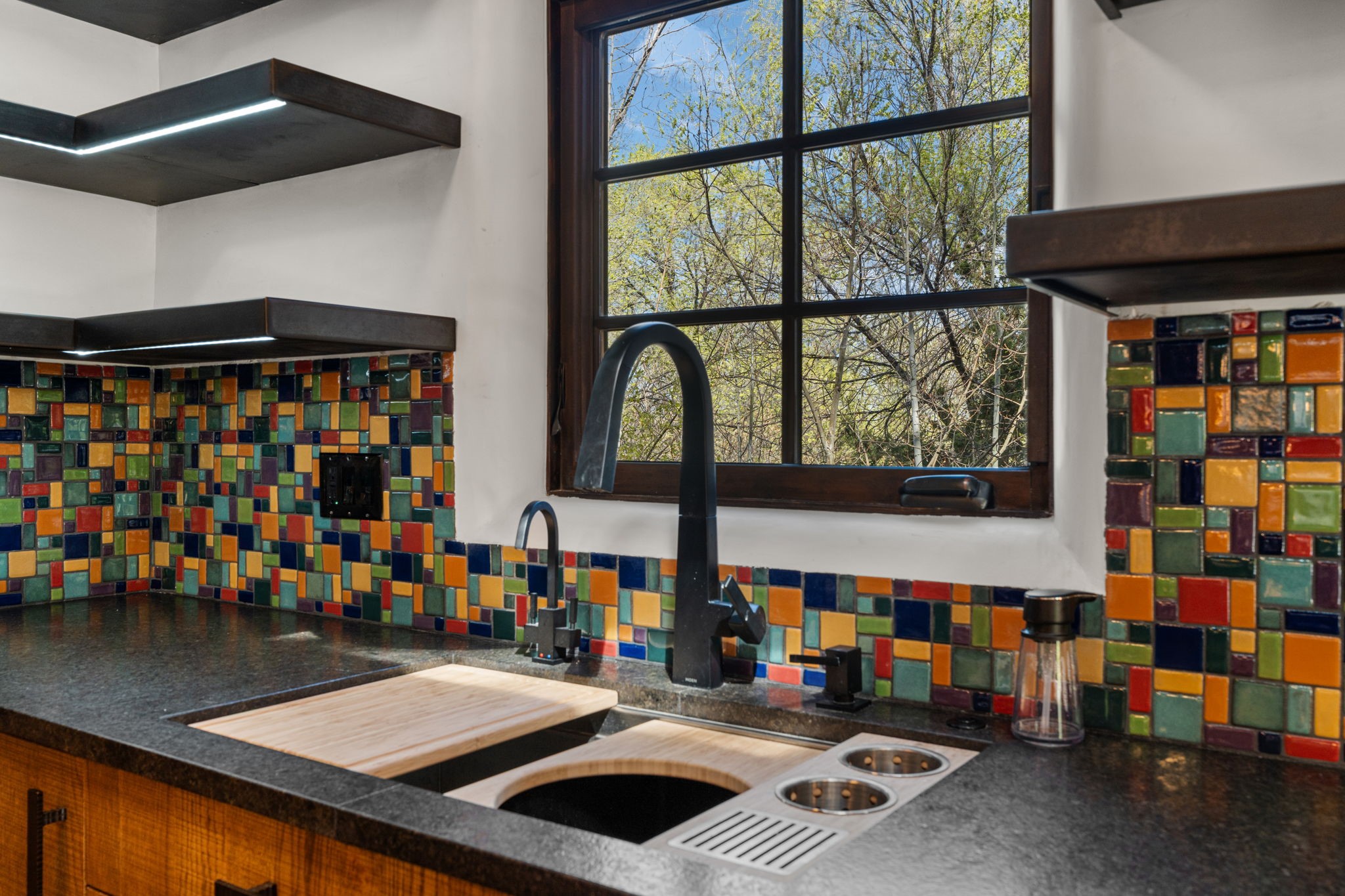 1299 Upper Canyon Road, Santa Fe, New Mexico image 11