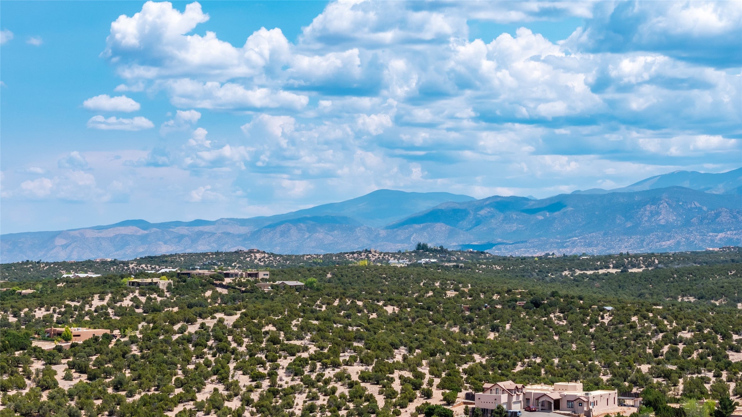 56 Paseo Del Coyote - Photo 2