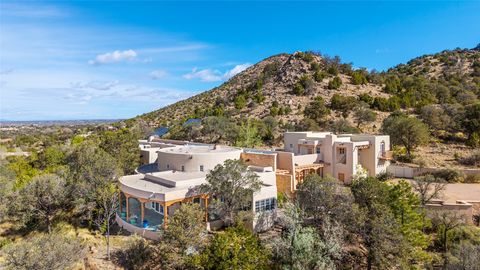 Homes For Sale - 7 Altazano Drive Dr<br/> Santa Fe, NM 87505