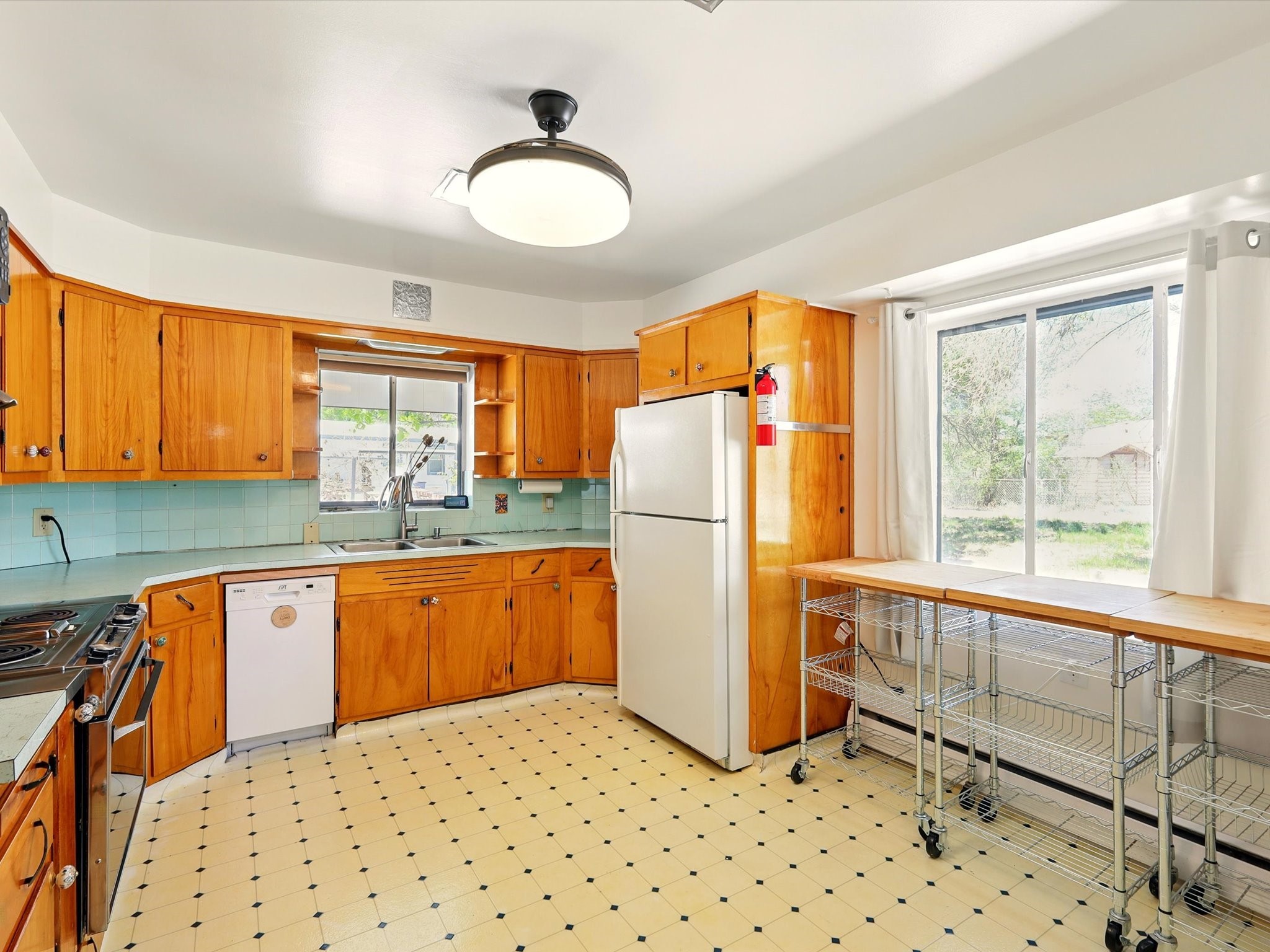707 Middle San Pedro Road, Espanola, New Mexico image 12