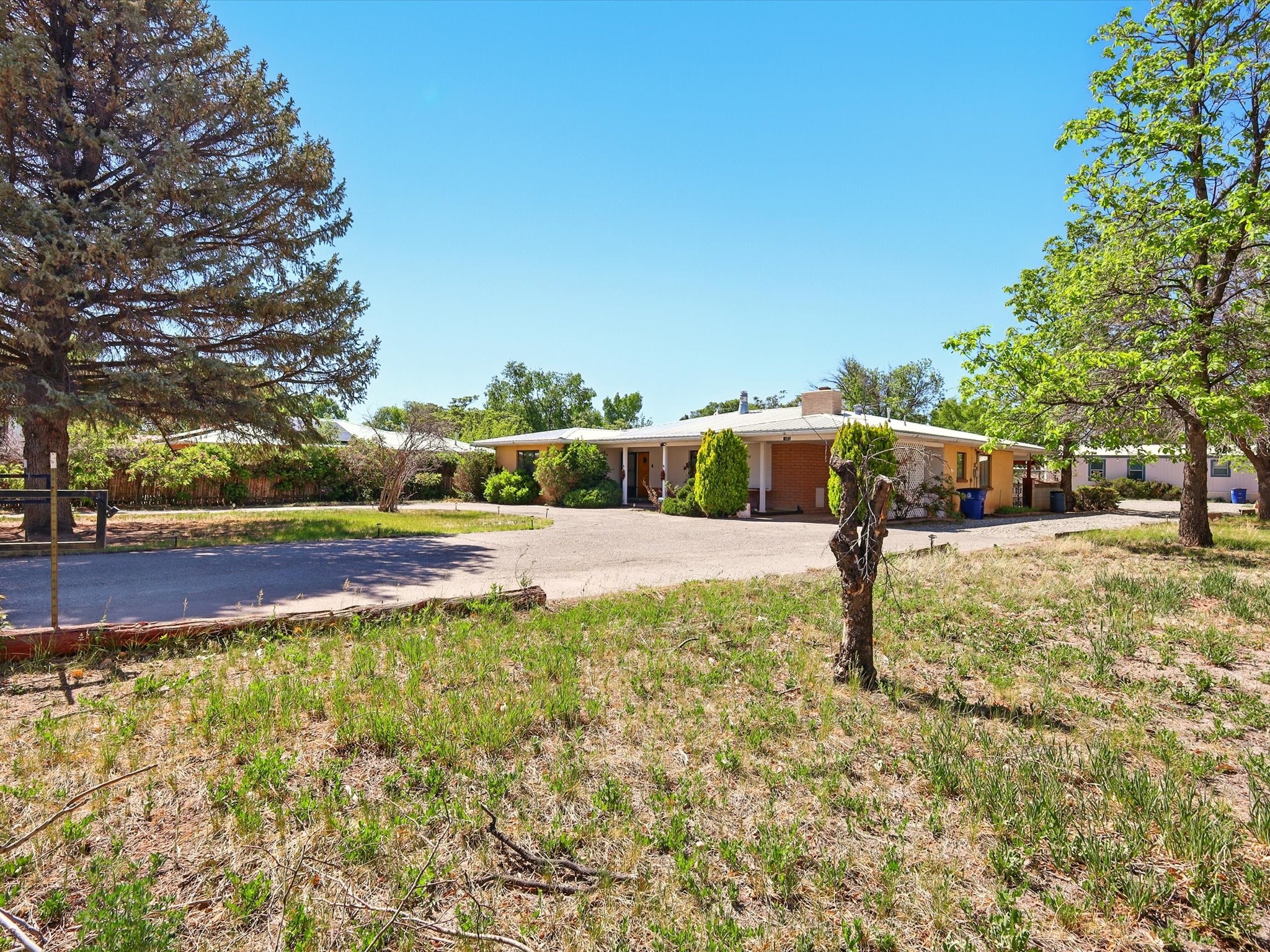 707 Middle San Pedro Road, Espanola, New Mexico image 46