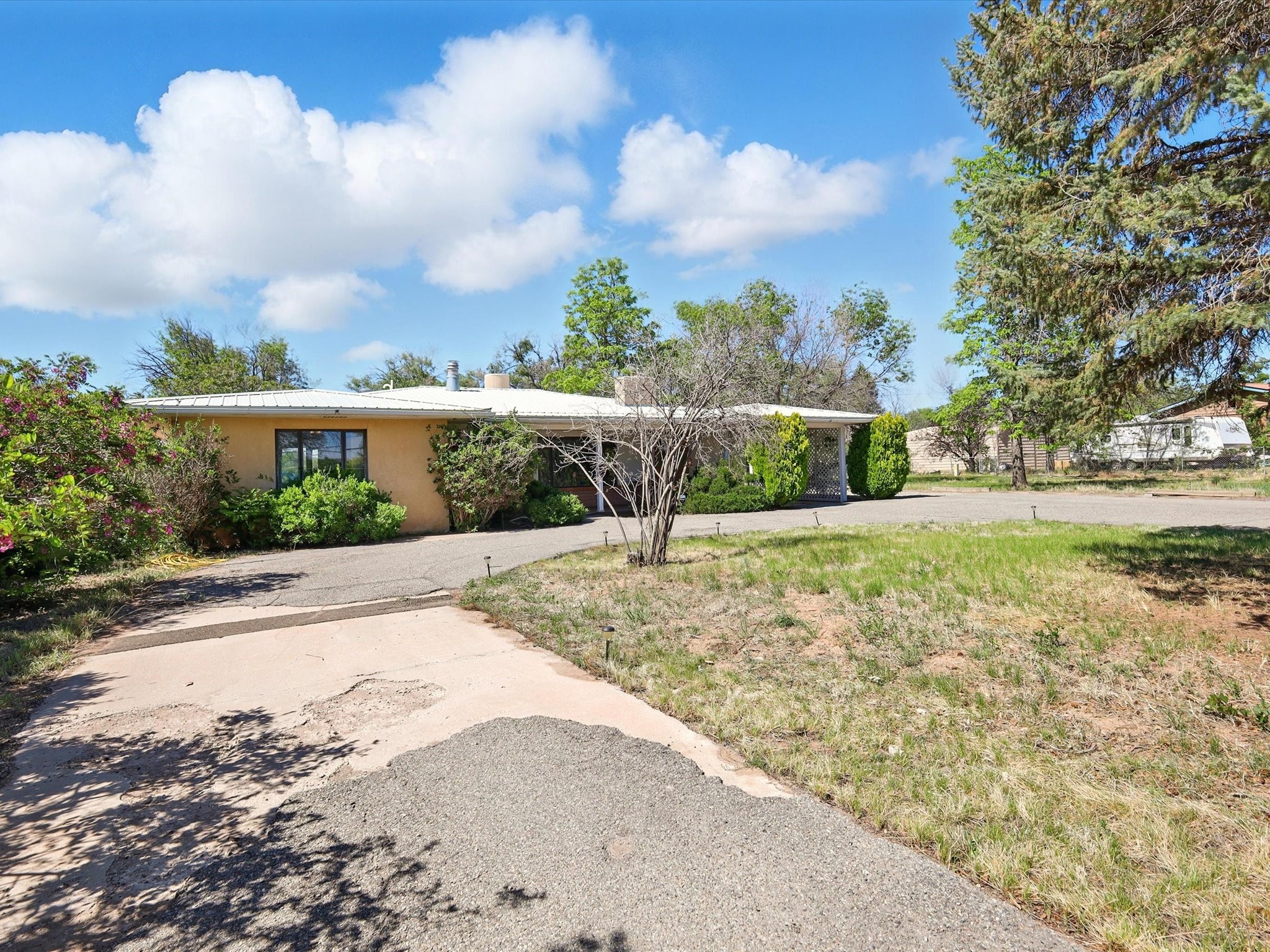 707 Middle San Pedro Road, Espanola, New Mexico image 47