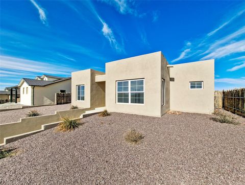 Tiny photo for 21 Flower Garland, Santa Fe, NM 87508 (MLS # 202600403)