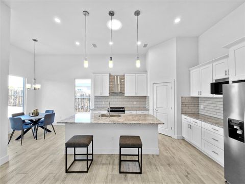 Tiny photo for 21 Flower Garland, Santa Fe, NM 87508 (MLS # 202600403)