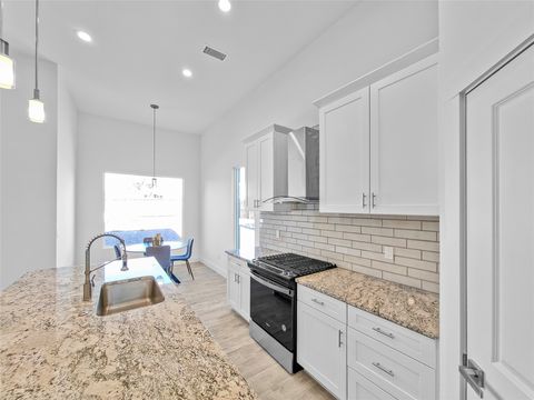 Tiny photo for 21 Flower Garland, Santa Fe, NM 87508 (MLS # 202600403)