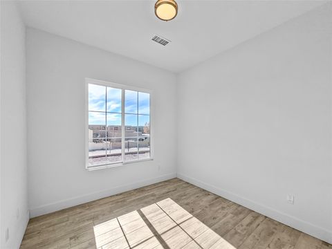 Tiny photo for 21 Flower Garland, Santa Fe, NM 87508 (MLS # 202600403)