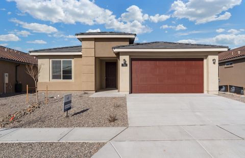 Photo of 92 Mountaingem Loop, Santa Fe, NM 87508 (MLS # 202505277)