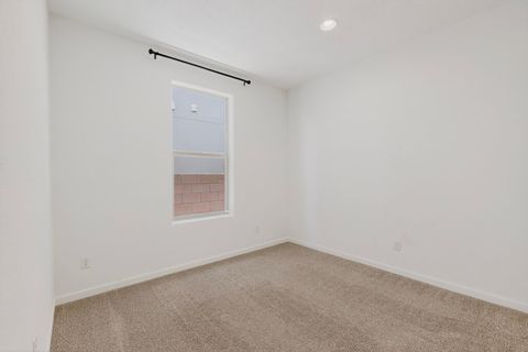 Tiny photo for 120 Mountaingem Loop, Santa Fe, NM 87508 (MLS # 202601867)