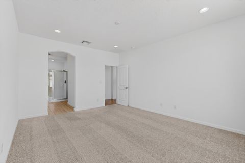 Tiny photo for 120 Mountaingem Loop, Santa Fe, NM 87508 (MLS # 202601867)