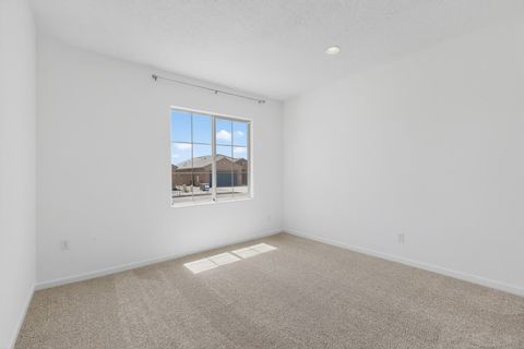 Tiny photo for 120 Mountaingem Loop, Santa Fe, NM 87508 (MLS # 202601867)