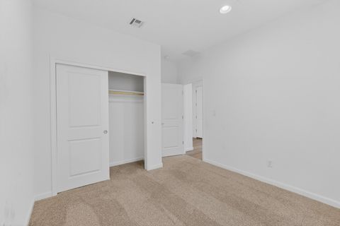 Tiny photo for 120 Mountaingem Loop, Santa Fe, NM 87508 (MLS # 202601867)