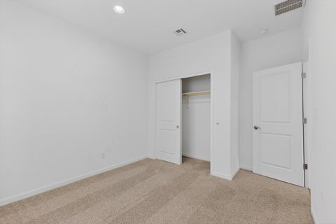 Tiny photo for 120 Mountaingem Loop, Santa Fe, NM 87508 (MLS # 202601867)