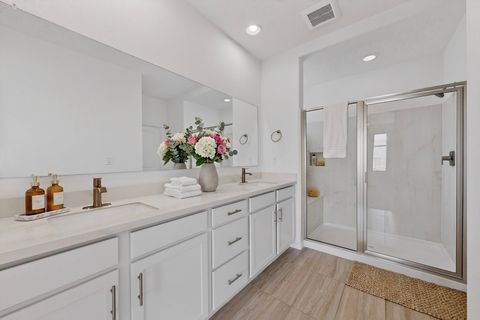 Tiny photo for 120 Mountaingem Loop, Santa Fe, NM 87508 (MLS # 202601867)