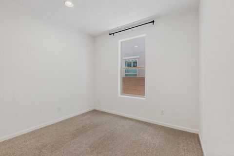 Tiny photo for 120 Mountaingem Loop, Santa Fe, NM 87508 (MLS # 202601867)