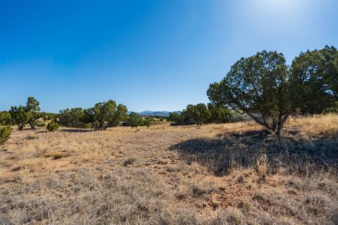 Tiny photo for 4 Azul Place, Santa Fe, NM 87508 (MLS # 202601972)