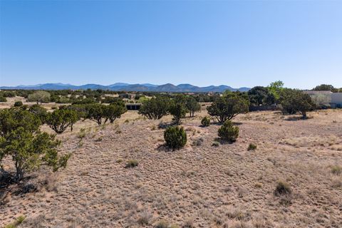 Tiny photo for 4 Azul Place, Santa Fe, NM 87508 (MLS # 202601972)