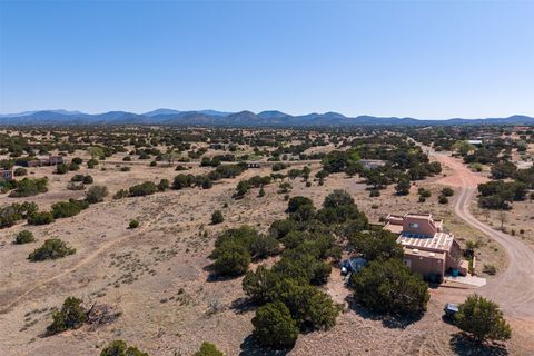 Tiny photo for 4 Azul Place, Santa Fe, NM 87508 (MLS # 202601972)