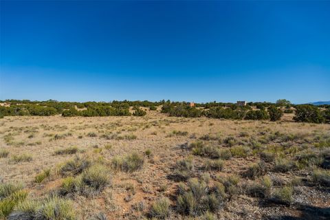 Tiny photo for 4 Azul Place, Santa Fe, NM 87508 (MLS # 202601972)