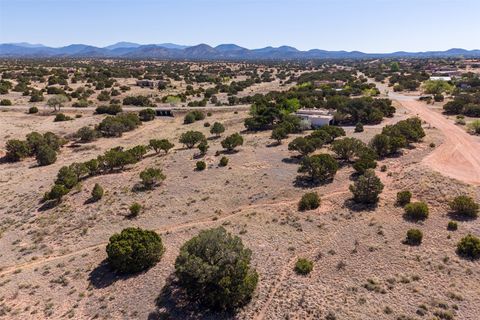 Tiny photo for 4 Azul Place, Santa Fe, NM 87508 (MLS # 202601972)