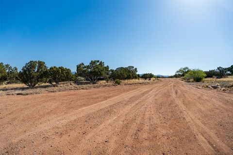 Tiny photo for 4 Azul Place, Santa Fe, NM 87508 (MLS # 202601972)