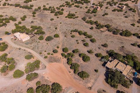 Tiny photo for 4 Azul Place, Santa Fe, NM 87508 (MLS # 202601972)