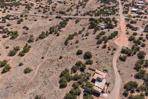 Tiny photo for 4 Azul Place, Santa Fe, NM 87508 (MLS # 202601972)