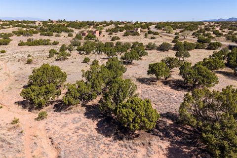 Tiny photo for 4 Azul Place, Santa Fe, NM 87508 (MLS # 202601972)