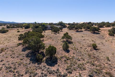 Tiny photo for 4 Azul Place, Santa Fe, NM 87508 (MLS # 202601972)