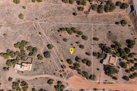 Tiny photo for 4 Azul Place, Santa Fe, NM 87508 (MLS # 202601972)