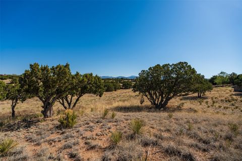 Photo of 4 Azul Place, Santa Fe, NM 87508 (MLS # 202601972)