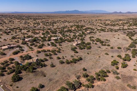 Tiny photo for 4 Azul Place, Santa Fe, NM 87508 (MLS # 202601972)