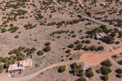 Tiny photo for 4 Azul Place, Santa Fe, NM 87508 (MLS # 202601972)