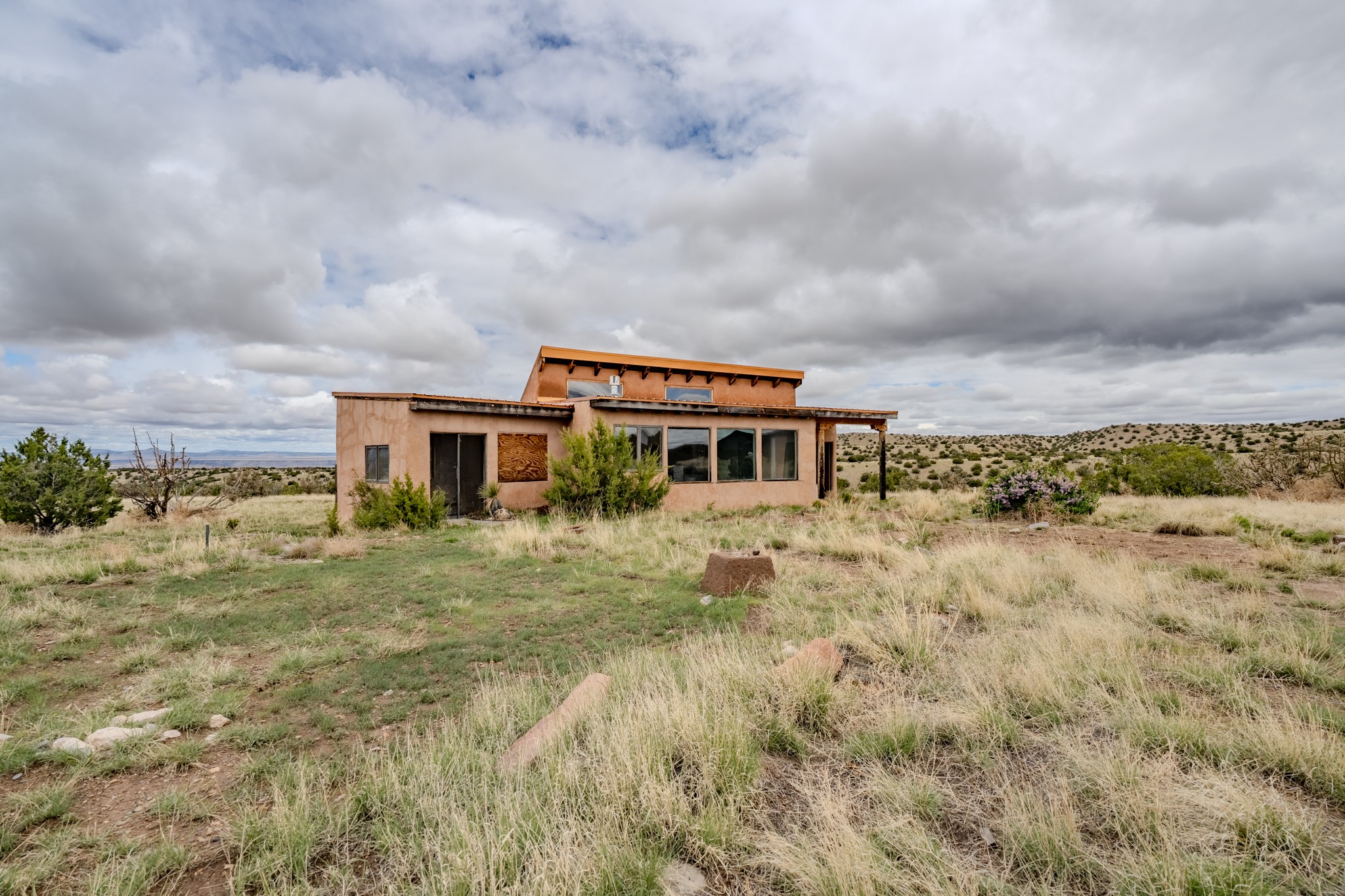 28 Cliff View Drive Dr, Cerrillos, New Mexico image 2