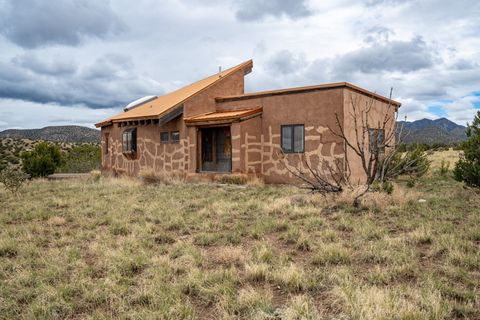 Tiny photo for 28 Cliff View Drive Dr, Cerrillos, NM 87010 (MLS # 202502046)