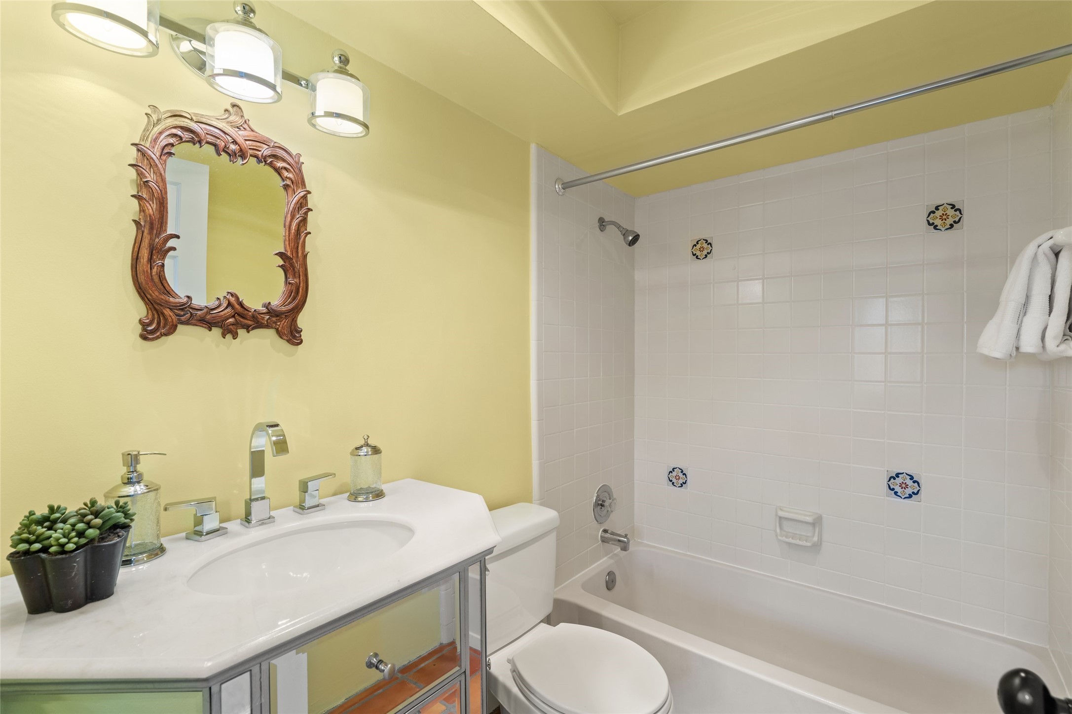 2600 W Zia Road #E5-7, Santa Fe, New Mexico image 7