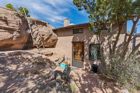 Tiny photo for 28 Rainbows End, Cerrillos, NM 87010 (MLS # 202602367)
