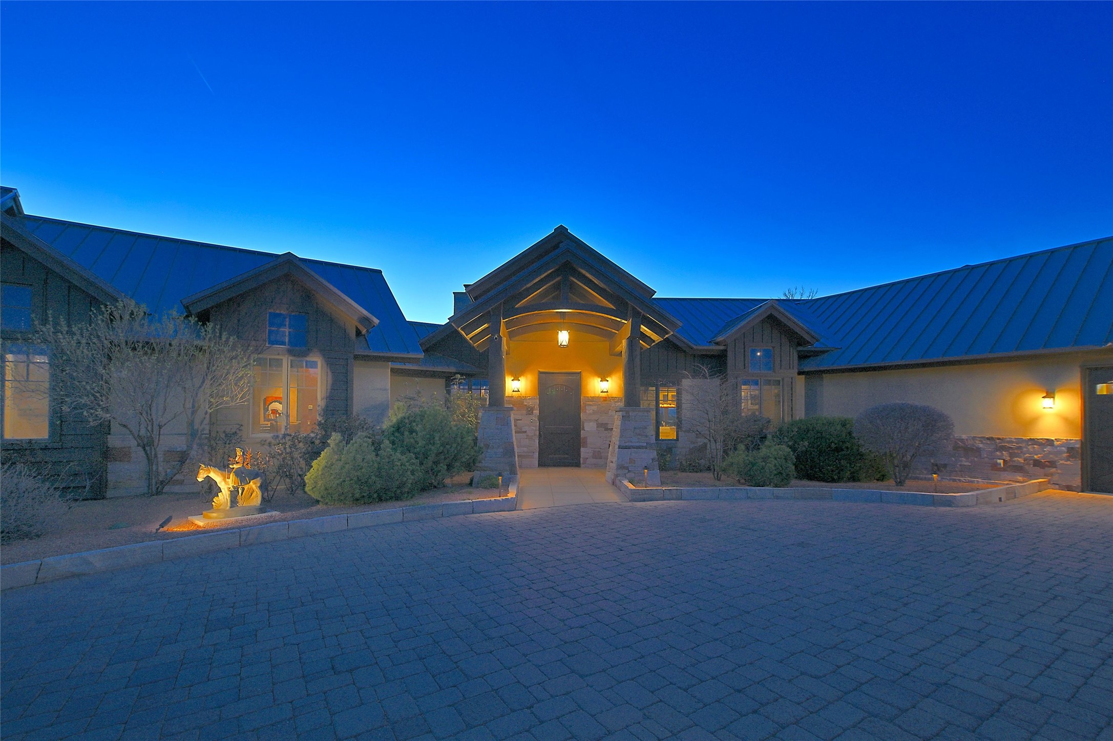 8 Plaza Del Centro, Santa Fe, New Mexico image 2